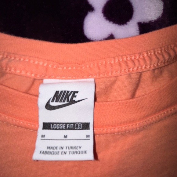 Nike Peach Loose Fit Top - Picture 3 of 3